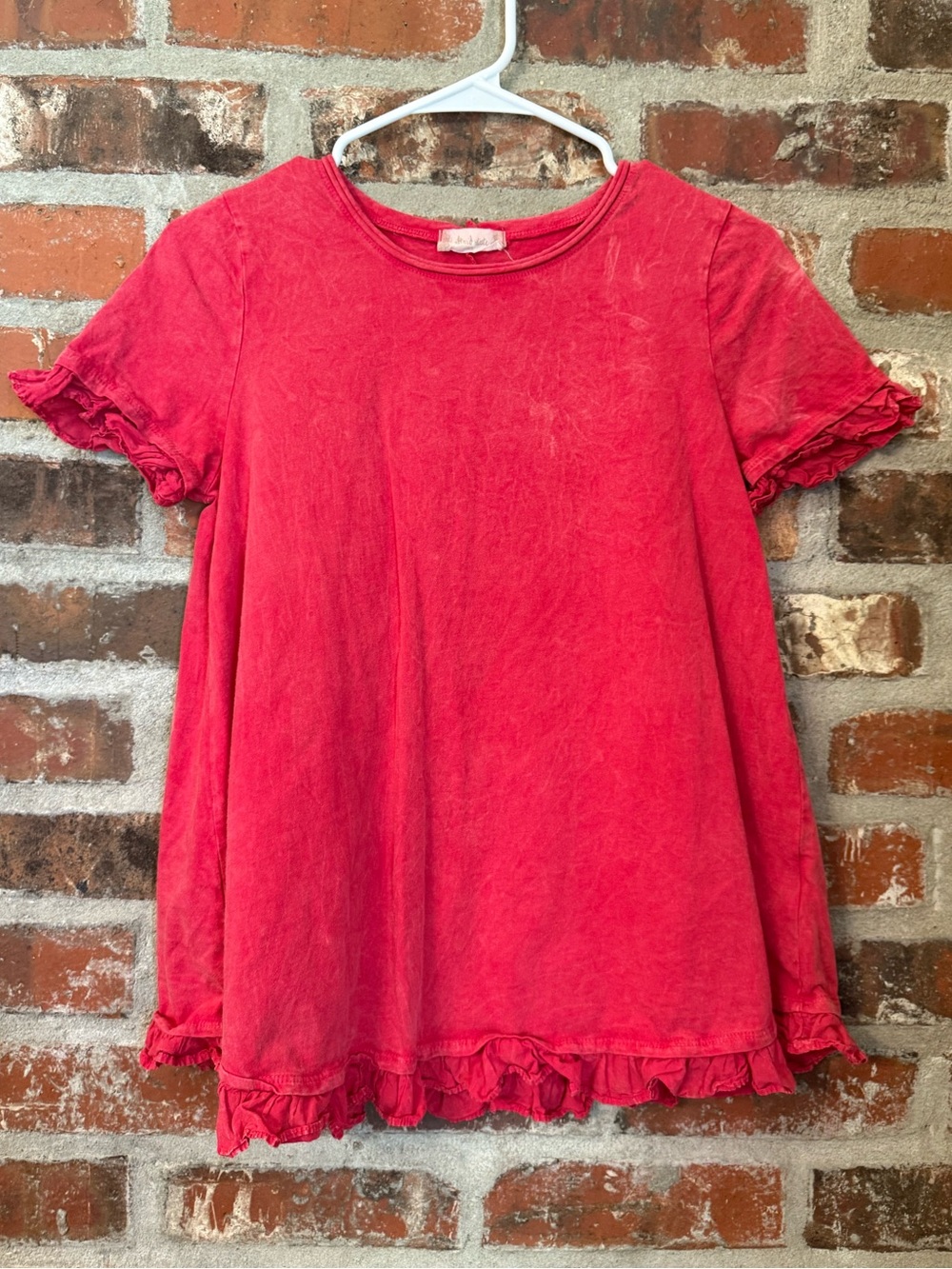 T194 - Altar'd State Red Ruffled Short Sleeve Tee